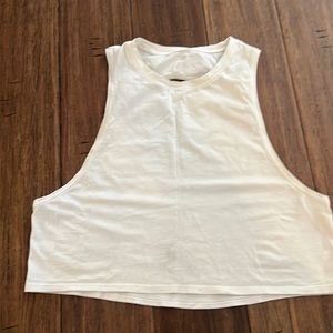 White lululemon crop top